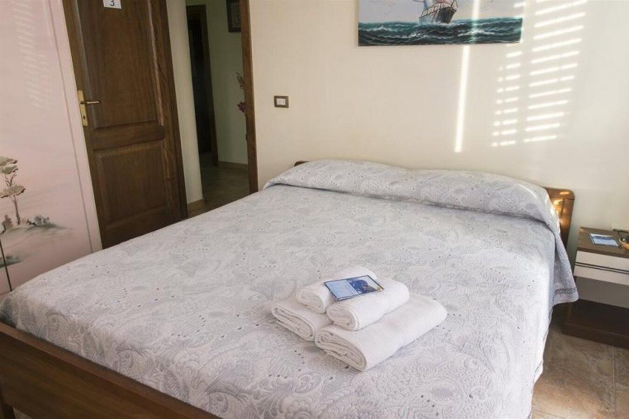 B&B Villa La Rocca Алгеро Екстериор снимка